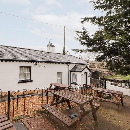 Scotch Hall Cottage Llangollen Exterior foto
